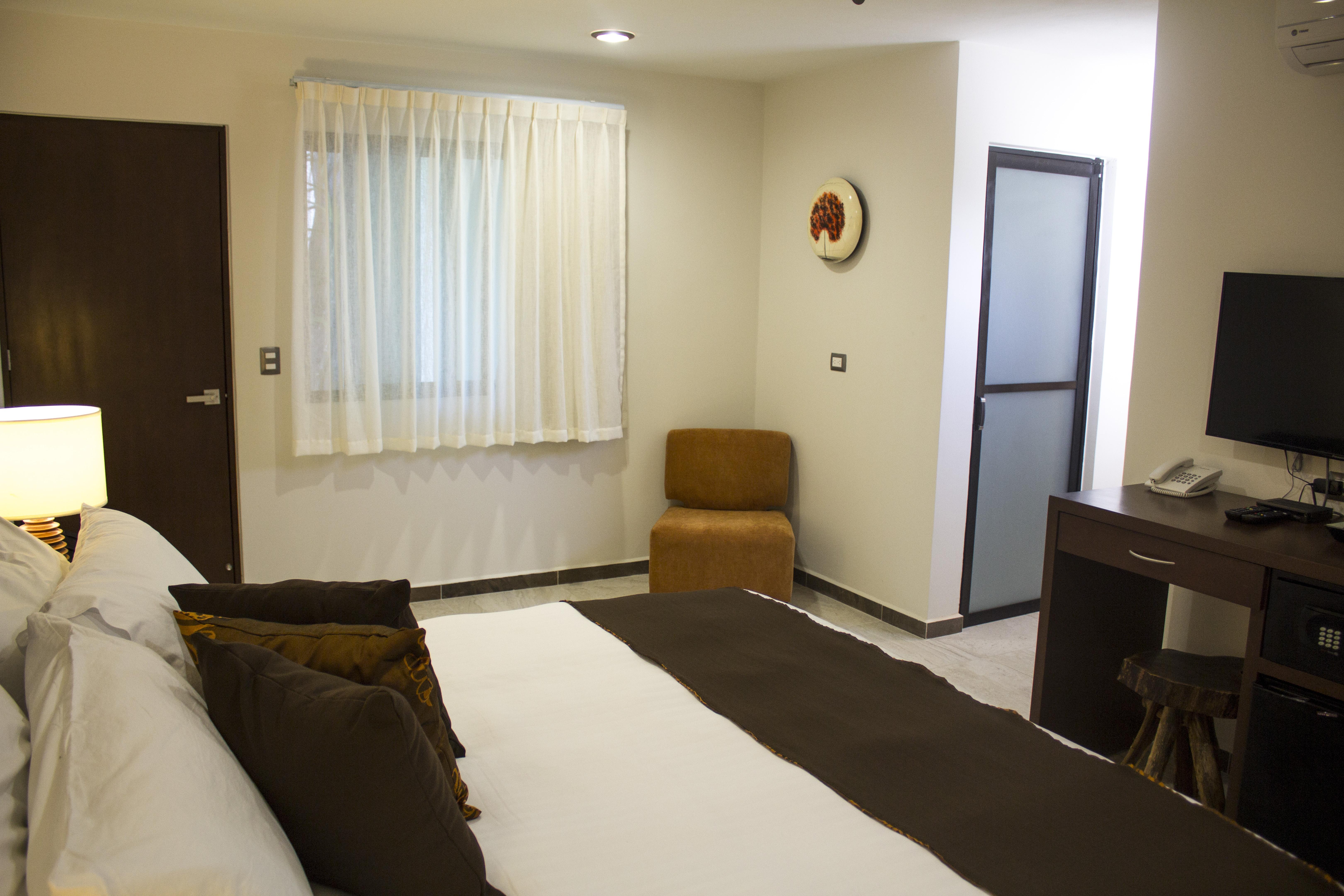 Casa Ticul Hotel Boutique - 5Th Ave (Adults Only) Плая дел Кармен Екстериор снимка A room at the hotel