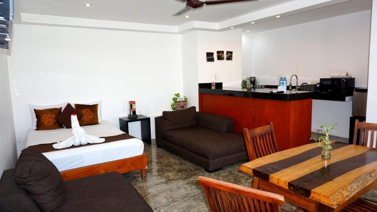 Casa Ticul Hotel Boutique - 5Th Ave (Adults Only) Плая дел Кармен Екстериор снимка A studio apartment